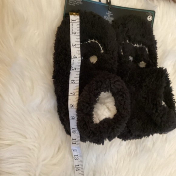 DISNEY The Nightmare Before Christmas fuzzy Babba slipper socks M/L - Picture 10 of 12